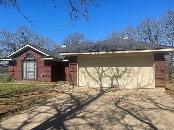 $2,295 | 6617 County Road 527, Burleson, TX 76028