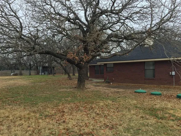 $2,295 | 6617 County Road 527, Burleson, TX 76028