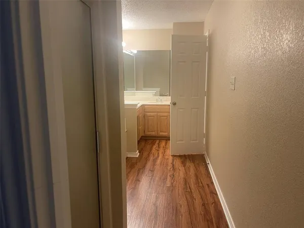 $2,295 | 6617 County Road 527, Burleson, TX 76028