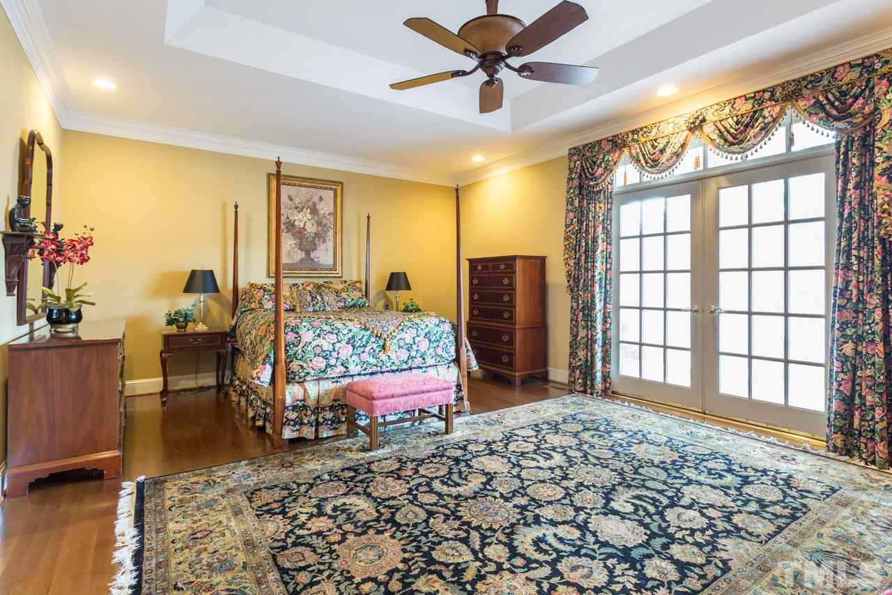 588 Dogeye Road Benson, NC 27504 - Photo 13 of 25 Gallery Image 13