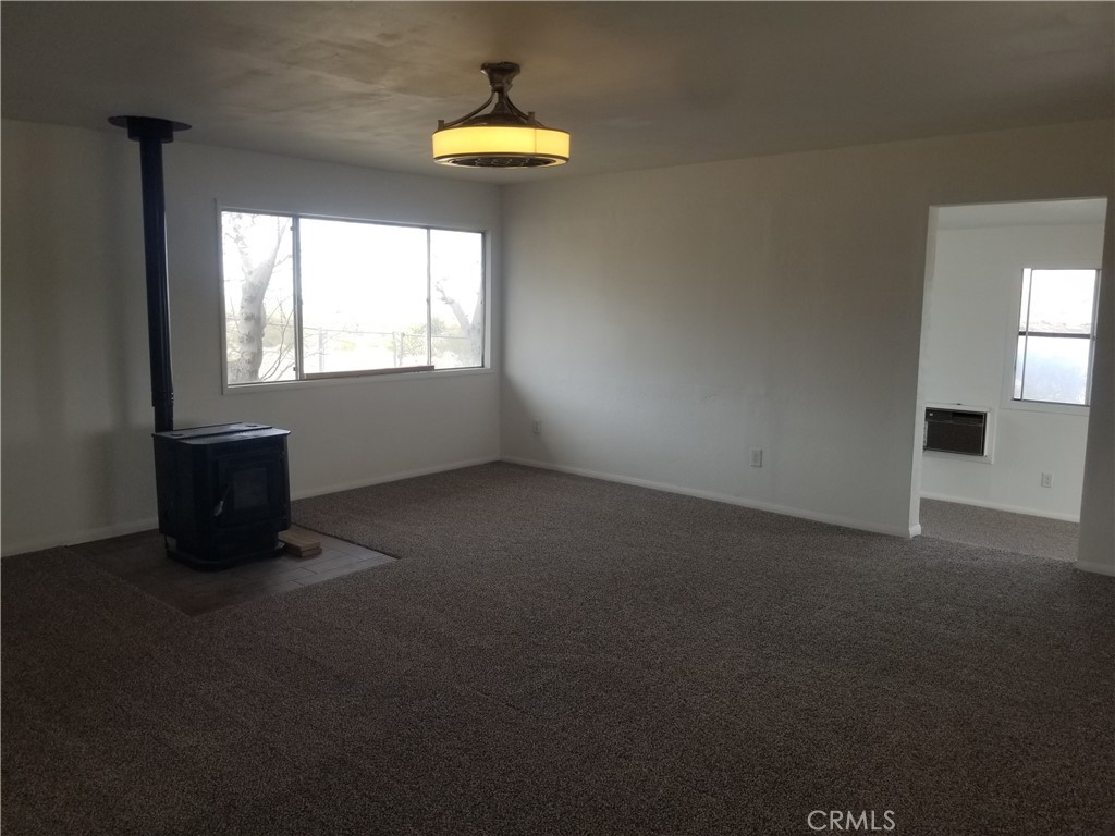 31072 Azurite Road Lucerne Valley, CA 92356 - Photo 11 of 38 Main Area to NWC