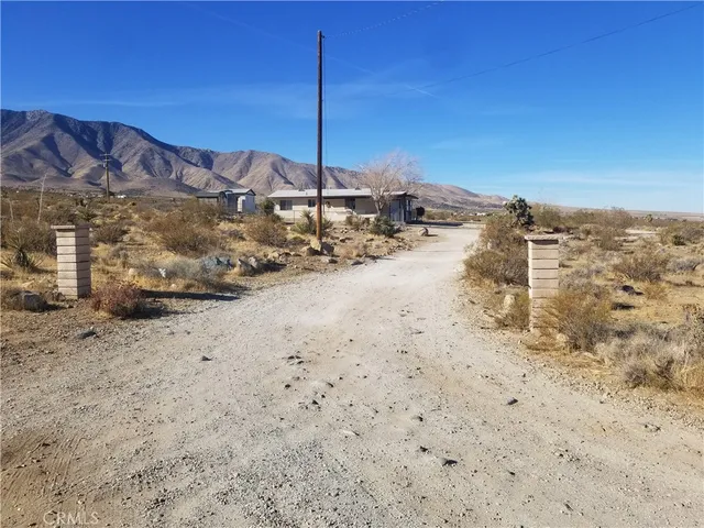 $216,200 | 31072 Azurite Road, Lucerne Valley, CA 92356