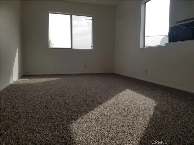 $216,200 | 31072 Azurite Road, Lucerne Valley, CA 92356