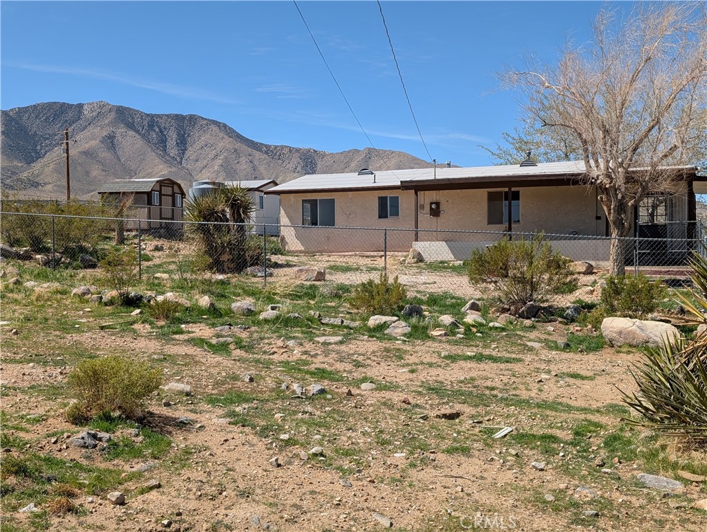 31072 Azurite Road Lucerne Valley, CA 92356 - Photo 37 of 38 Looking SW toward Home