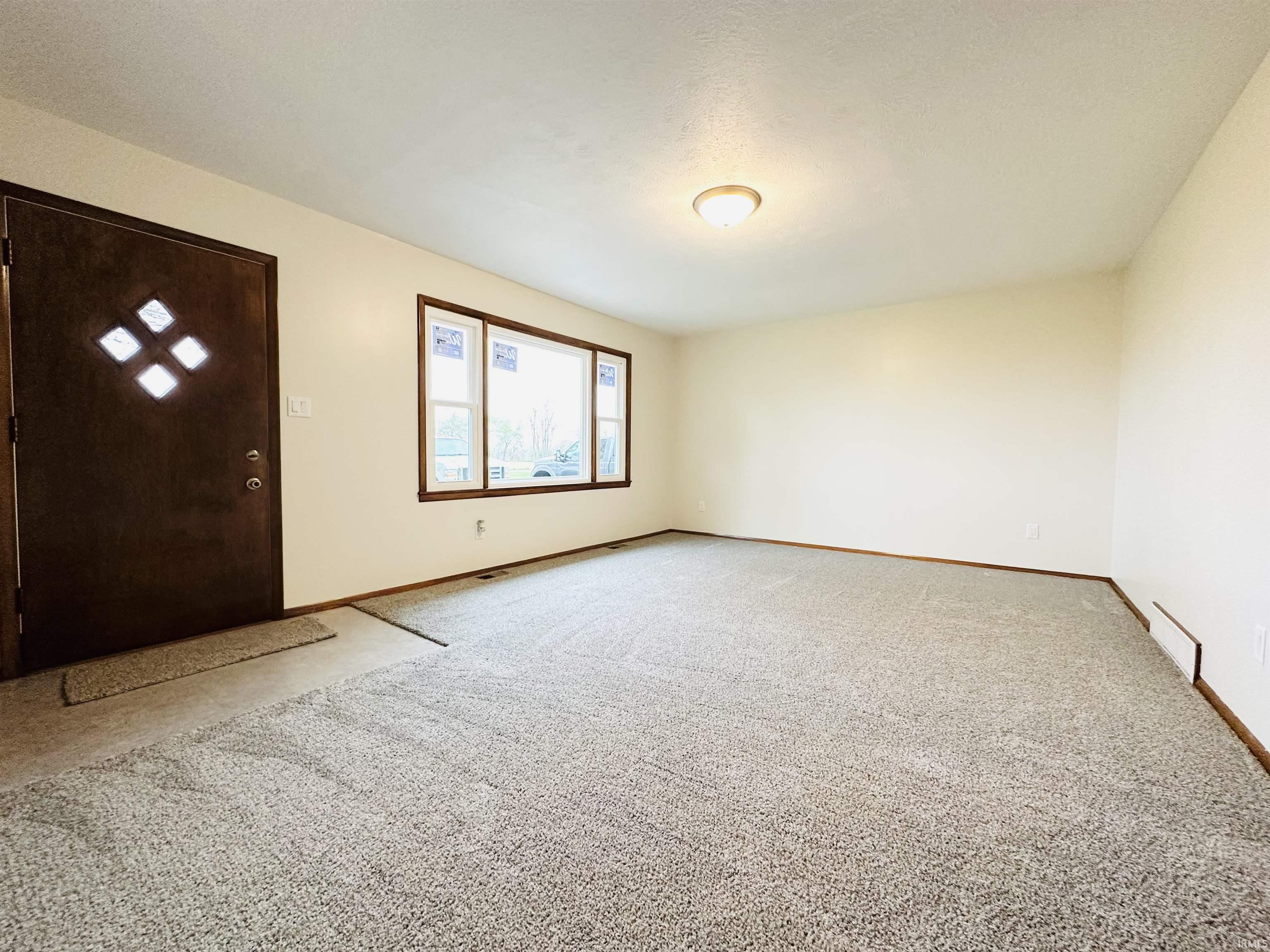 67540 Smilax Road North Liberty, IN 46554 - Photo 14 of 36