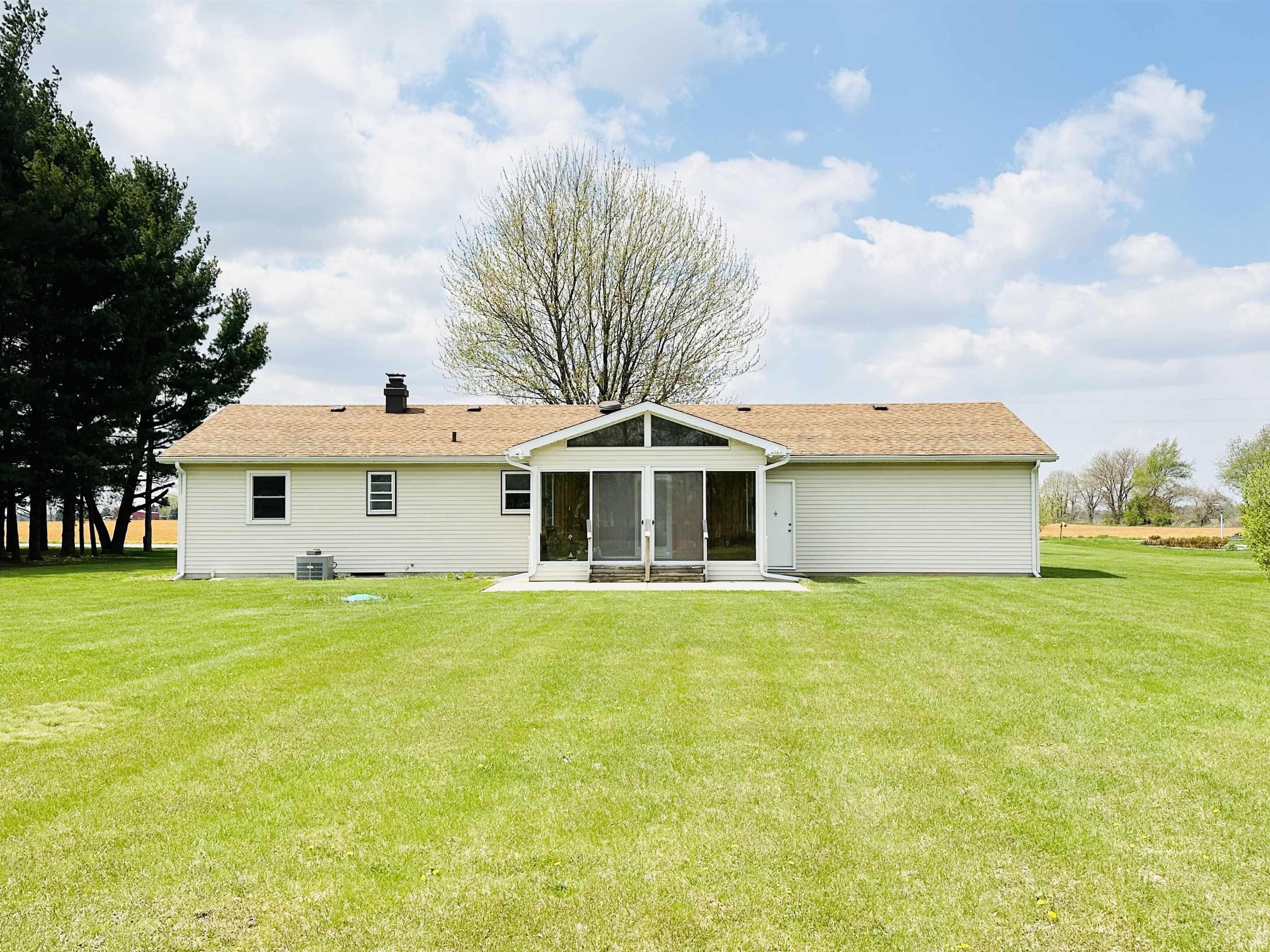 67540 Smilax Road North Liberty, IN 46554 - Photo 10 of 36