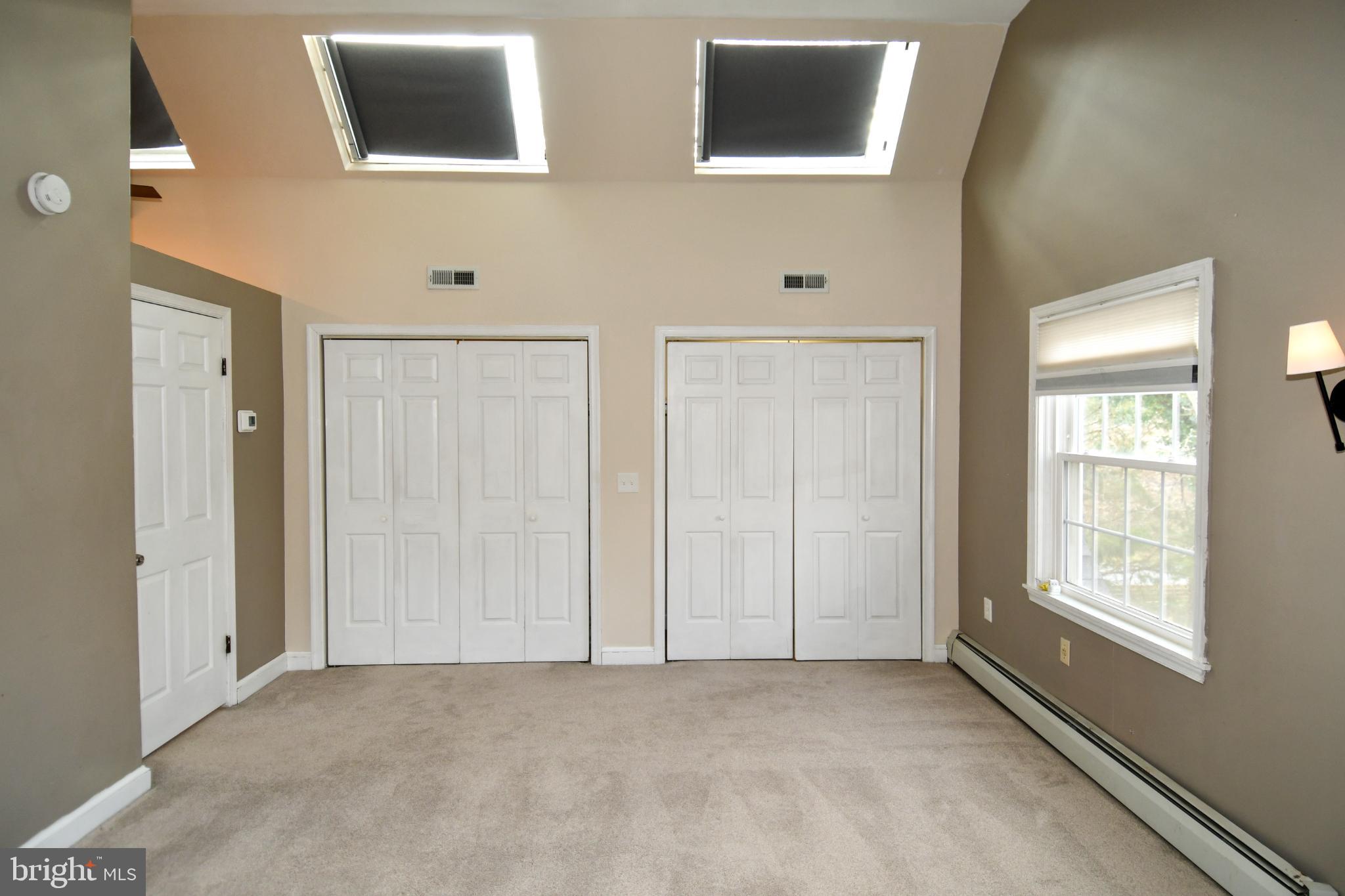 9325 Long Branch Parkway Silver Spring, MD 20901 - Photo 18 of 27 an empty room with windows