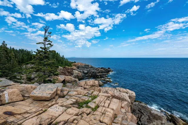 $15,000,000 | 93 Cooksey Drive, Mount Desert, ME 04675