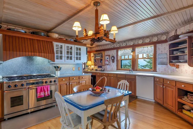 $15,000,000 | 93 Cooksey Drive, Mount Desert, ME 04675