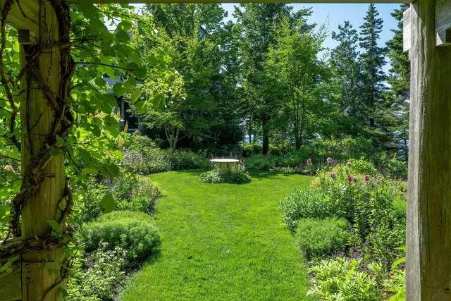 $15,000,000 | 93 Cooksey Drive, Mount Desert, ME 04675