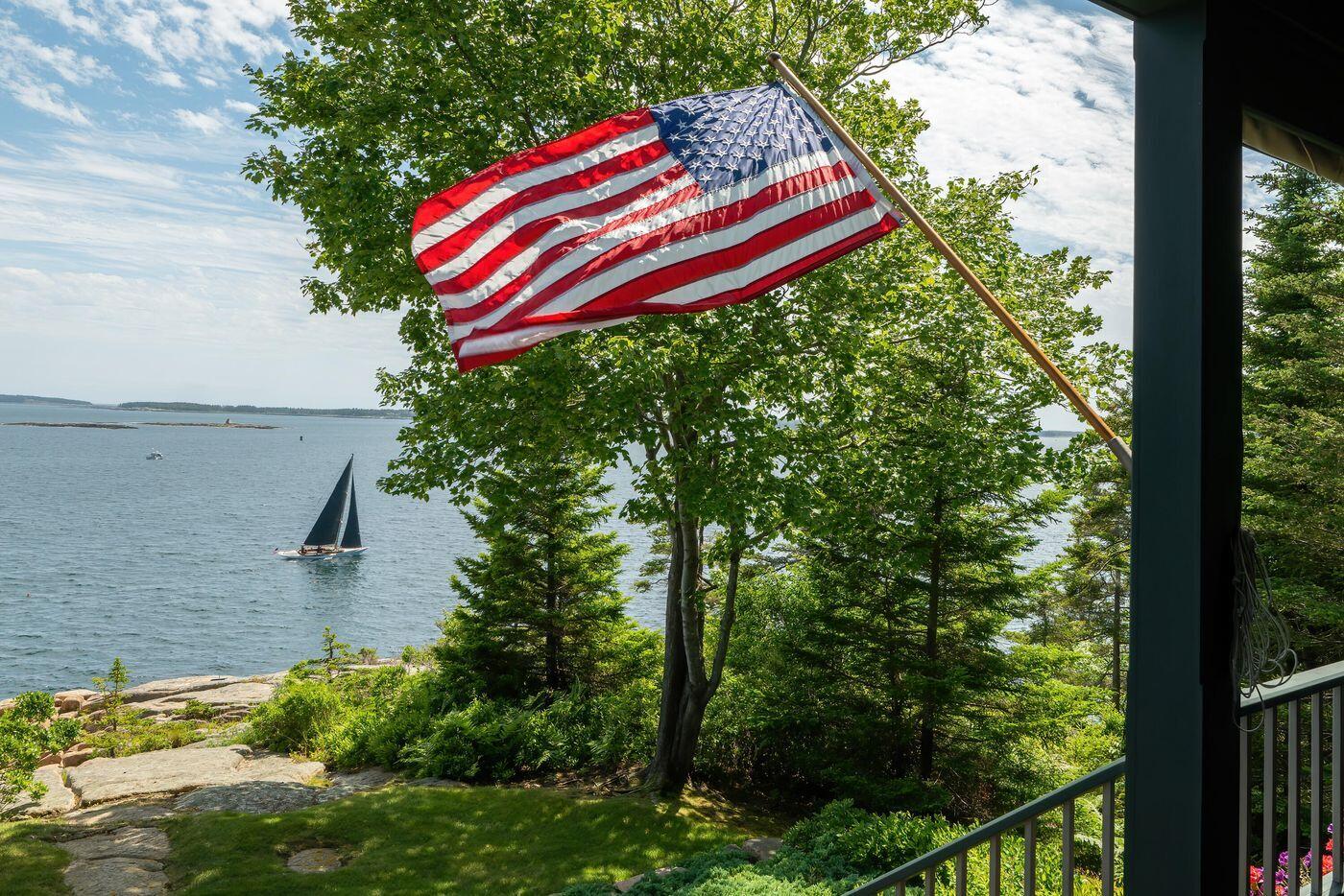 93 Cooksey Drive Mount Desert, ME 04675 - Photo 9 of 60 W19-ME2679_18