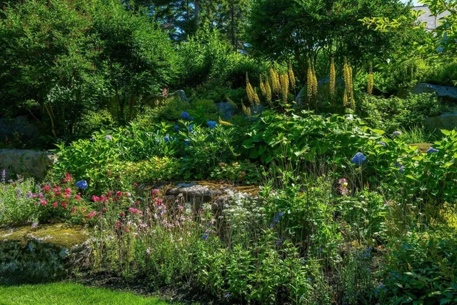 $15,000,000 | 93 Cooksey Drive, Mount Desert, ME 04675