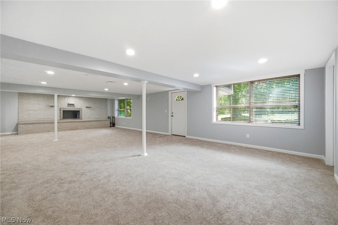1097 Oak Tree Road Akron, OH 44320 - Photo 20 of 32 Gallery Image 20