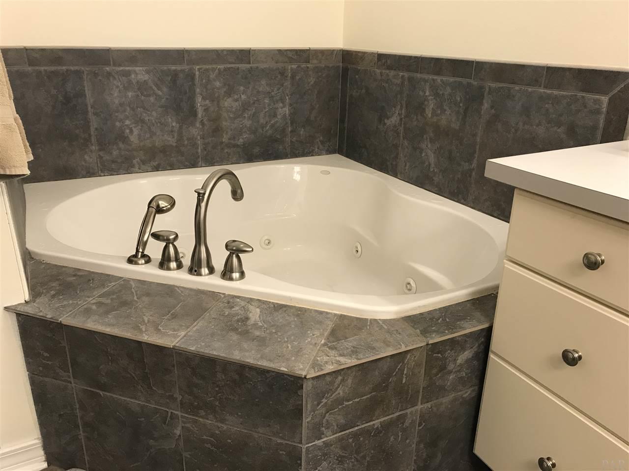 7596 San Ramon Drive Milton, FL 32583 - Photo 16 of 28 Gallery Image 16