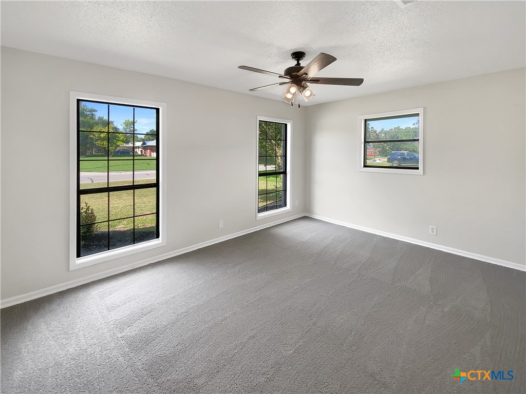 3202 Magnolia Boulevard Temple, TX 76502 - Photo 16 of 20 a view of an empty room with a window