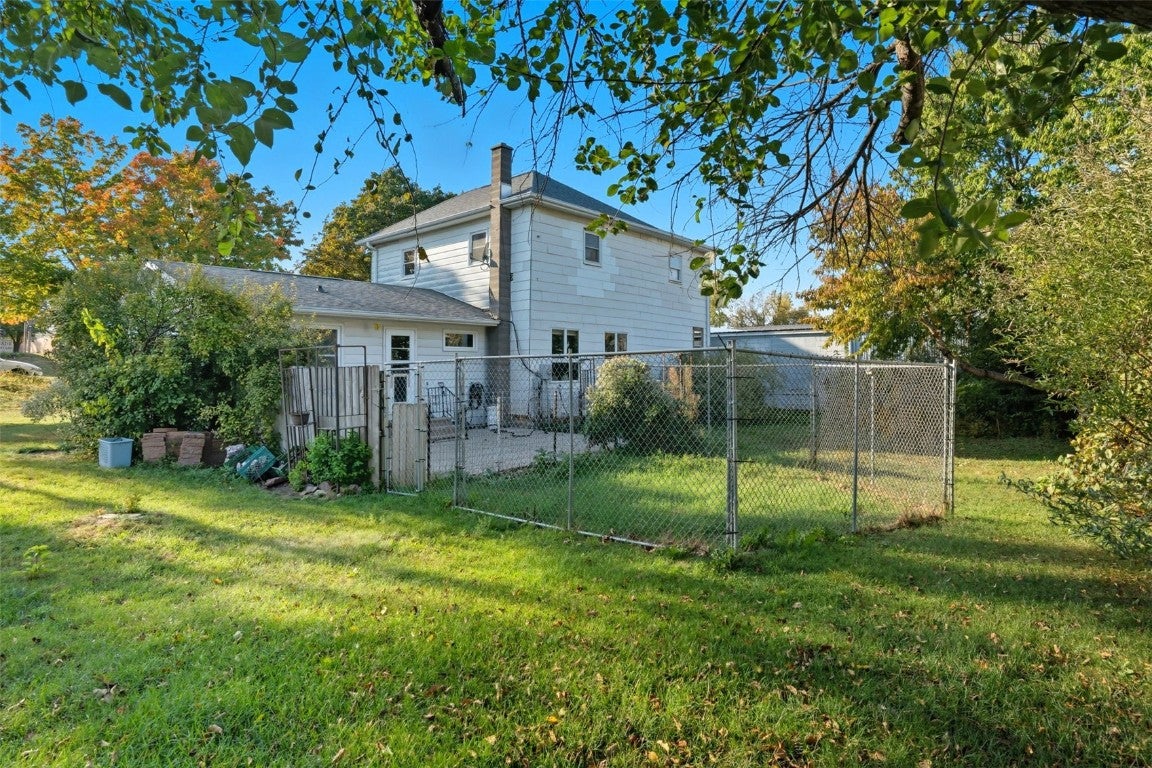 105 Harrison Street Southeast Cascade, IA 52033 - Photo 21 of 24 Gallery Image 21