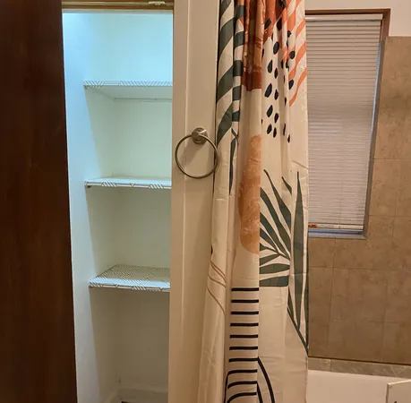 $1,400 | 8324 South Baker Avenue, Unit 2, Chicago, IL 60617