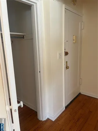 $1,875 | 2329-2339 Hudson Terrace, Unit A13, Fort Lee, NJ 07024