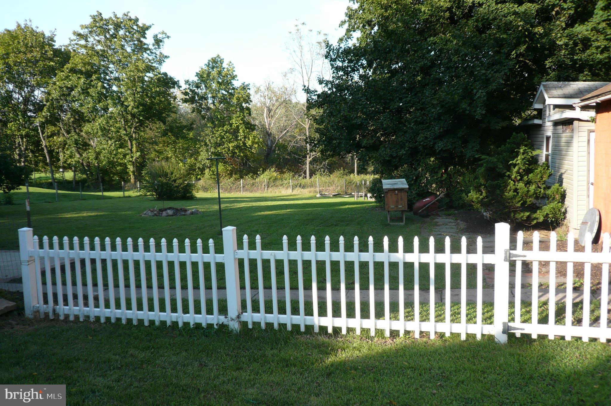2185 Spinnerstown Road Quakertown, PA 18951 - Photo 12 of 14 Gallery Image 12