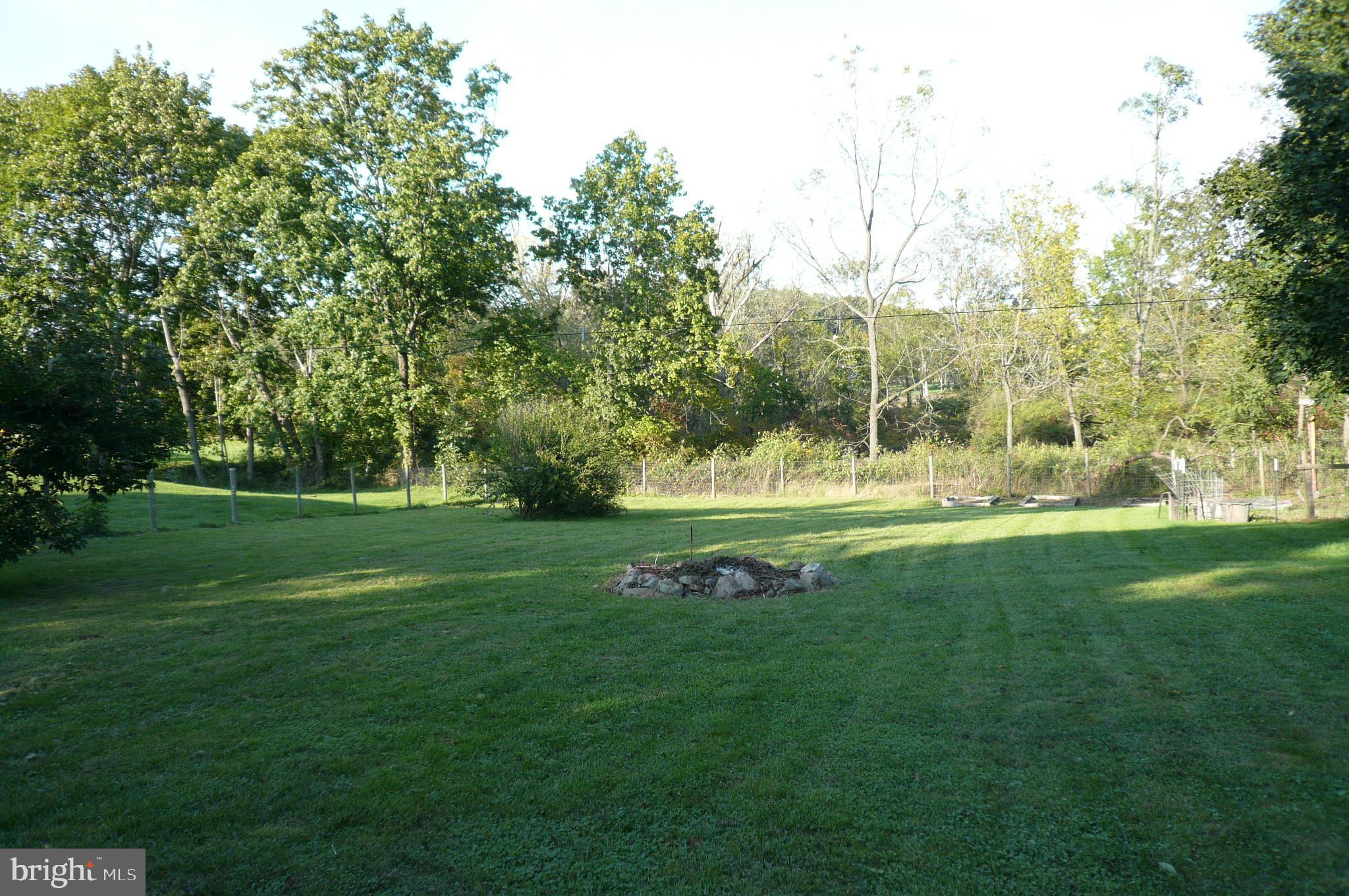 2185 Spinnerstown Road Quakertown, PA 18951 - Photo 14 of 14 Gallery Image 14
