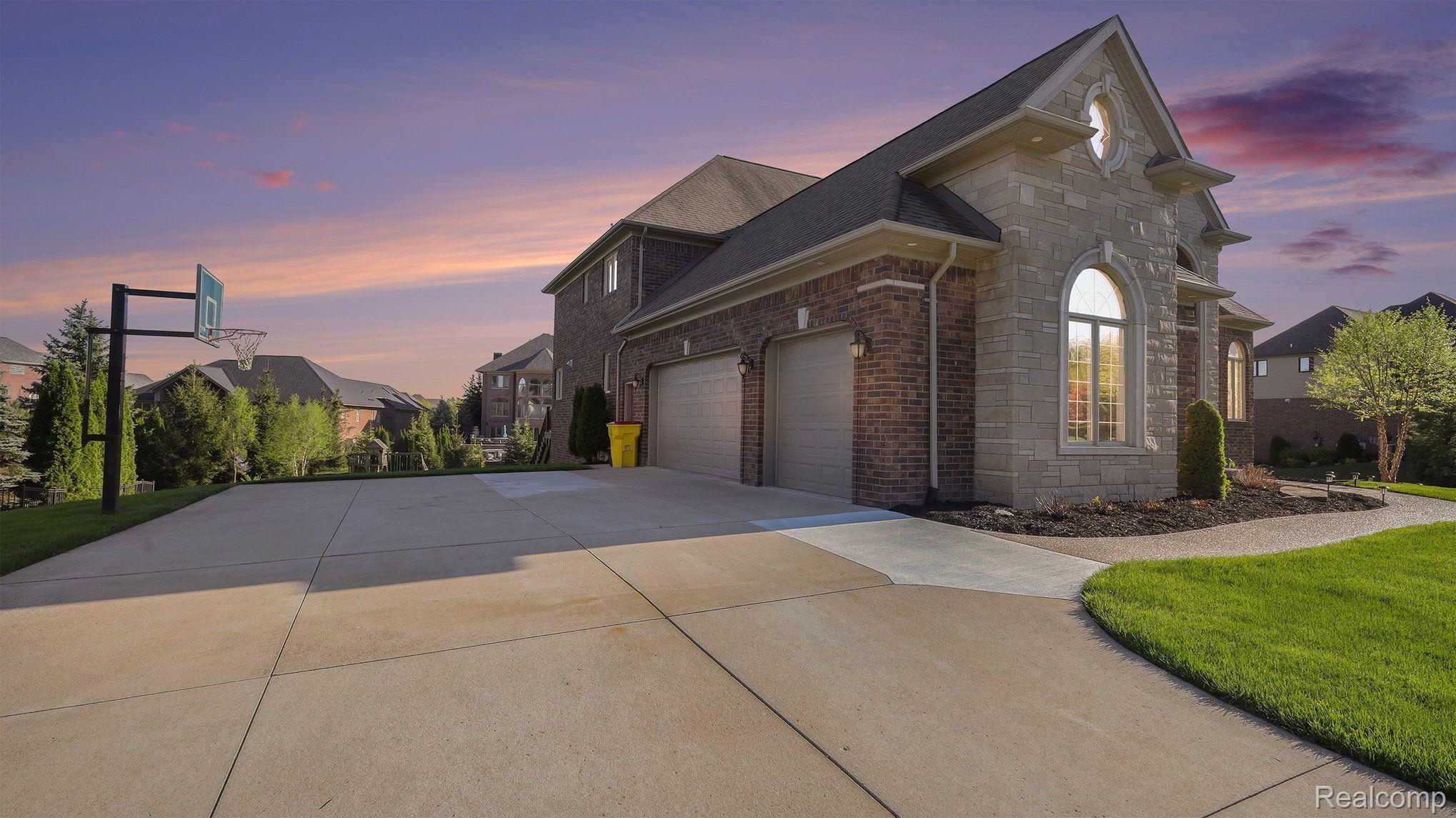8778 Inverness Washington, MI 48095 - Photo 42 of 56 Gallery Image 42