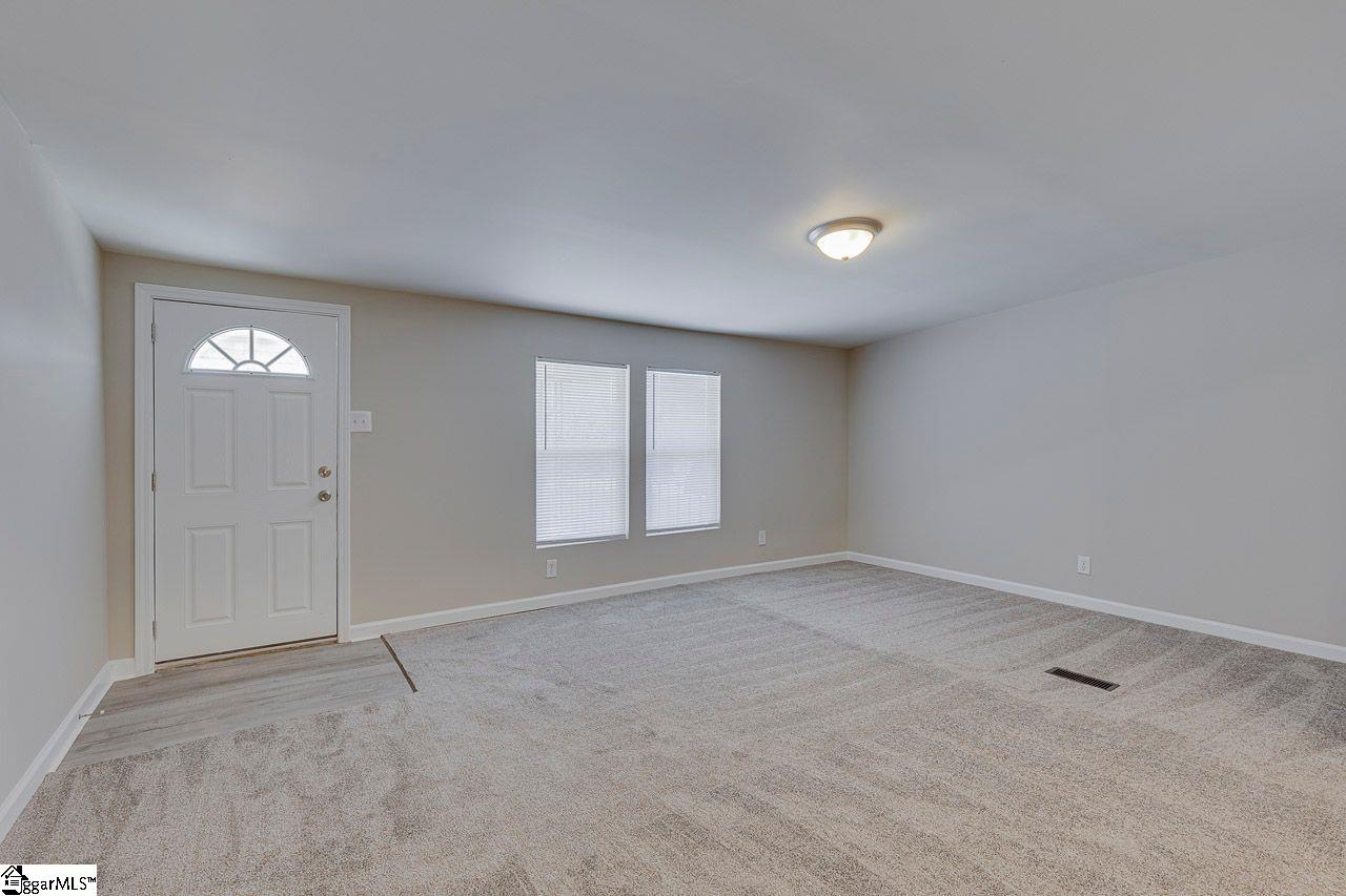 422 Sims Chapel Road Spartanburg, SC 29306 - Photo 13 of 32 Gallery Image 13