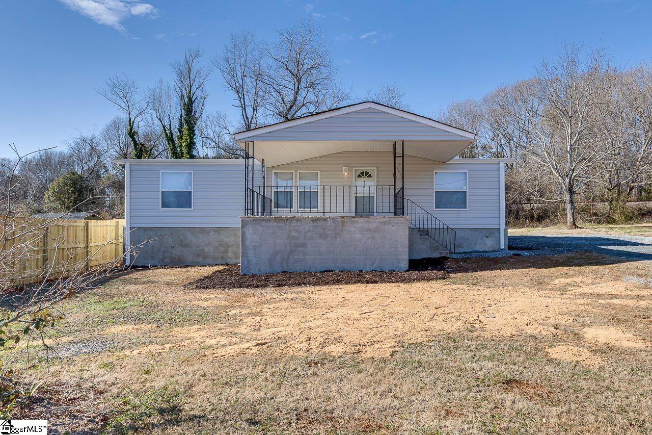 422 Sims Chapel Road Spartanburg, SC 29306 - Photo 28 of 32 Gallery Image 28