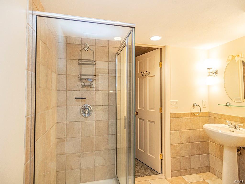 8425 Hobnail Road Manlius, NY 13104 - Photo 24 of 30 Gallery Image 24