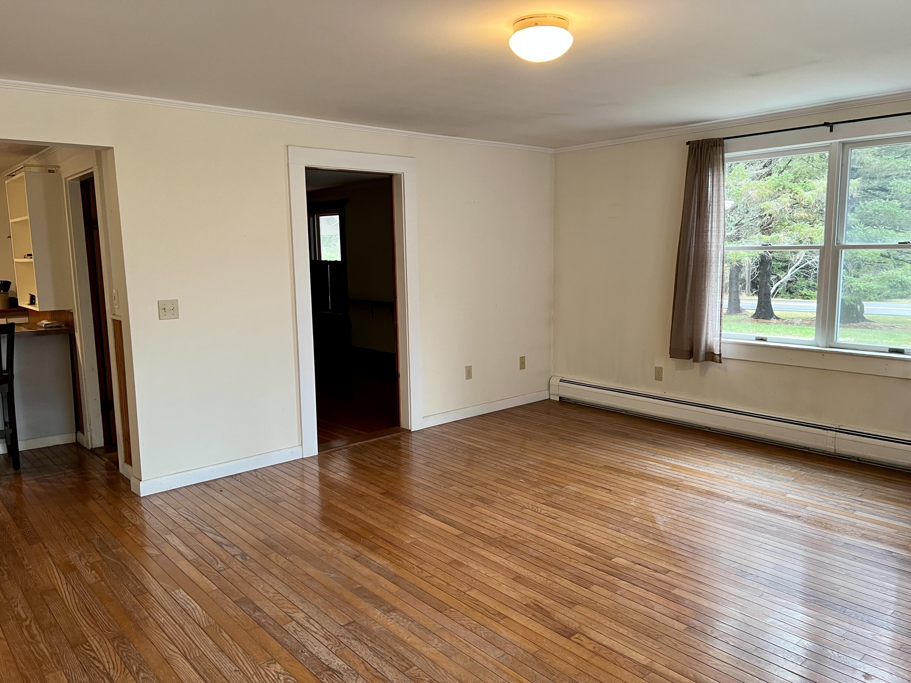 141 Beech Hill Road Mount Desert, ME 04660 - Photo 26 of 113 Living room