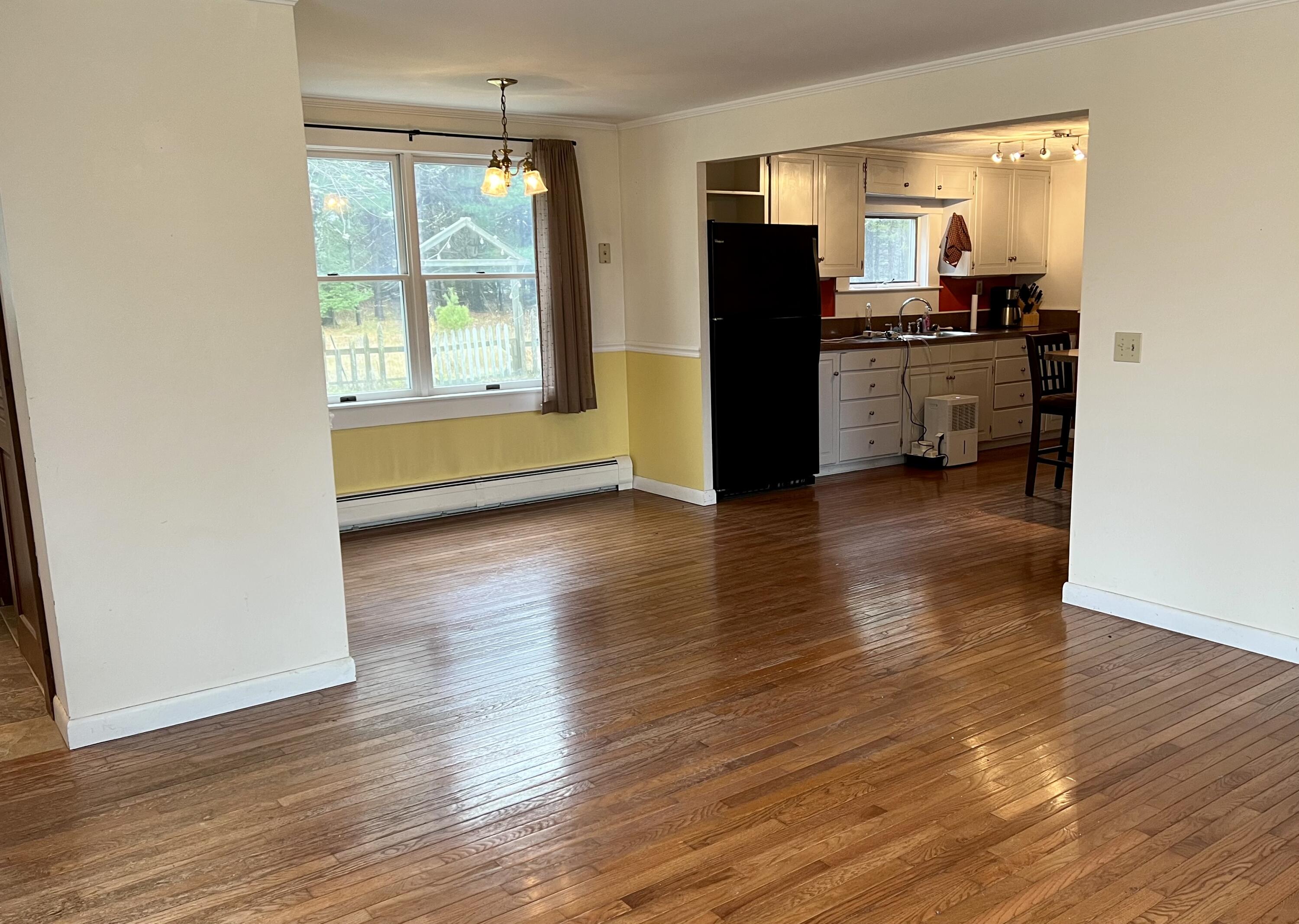141 Beech Hill Road Mount Desert, ME 04660 - Photo 29 of 113 Dining room / Kitchen