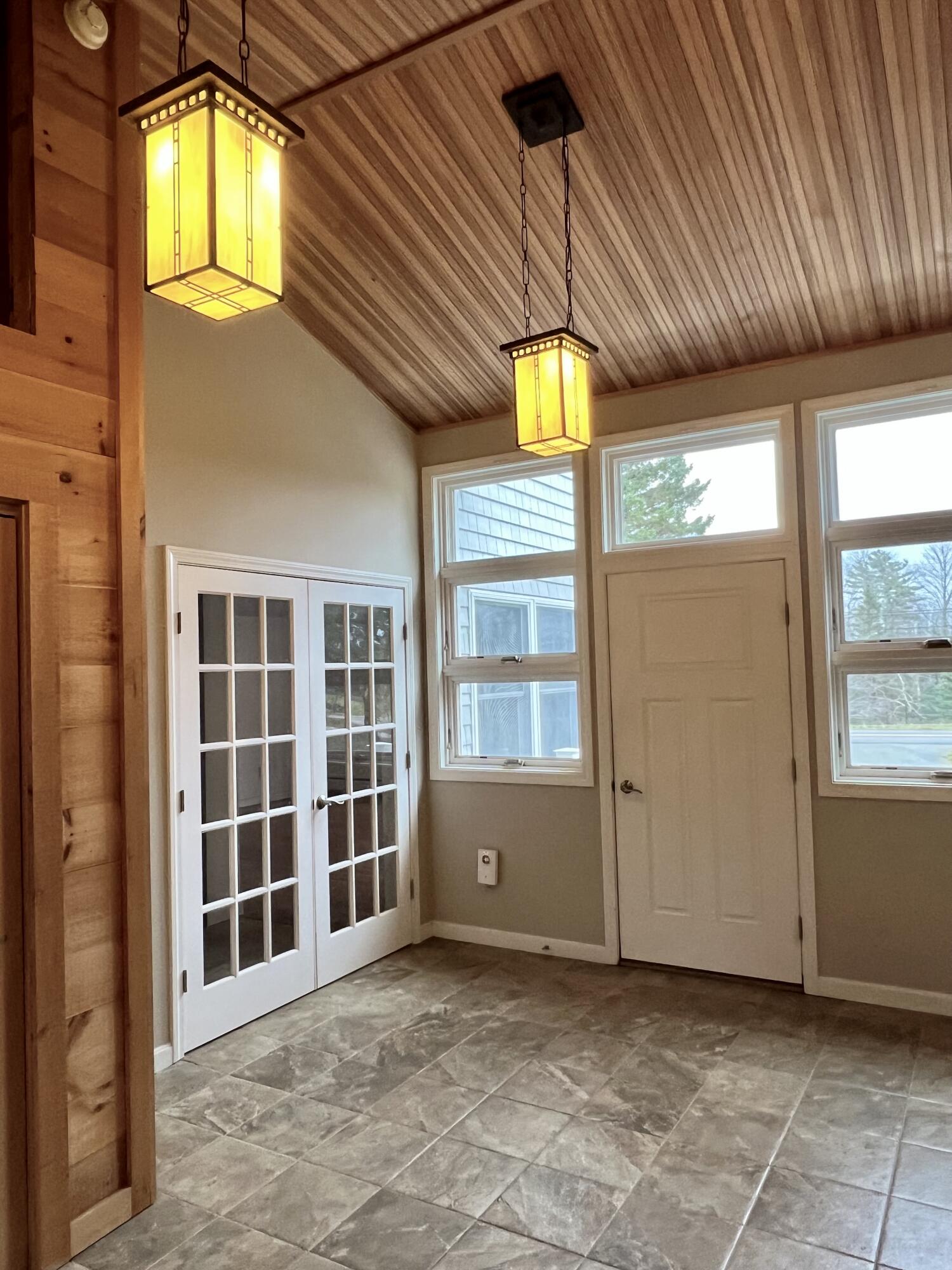 141 Beech Hill Road Mount Desert, ME 04660 - Photo 56 of 113 Foyer / Mudroom