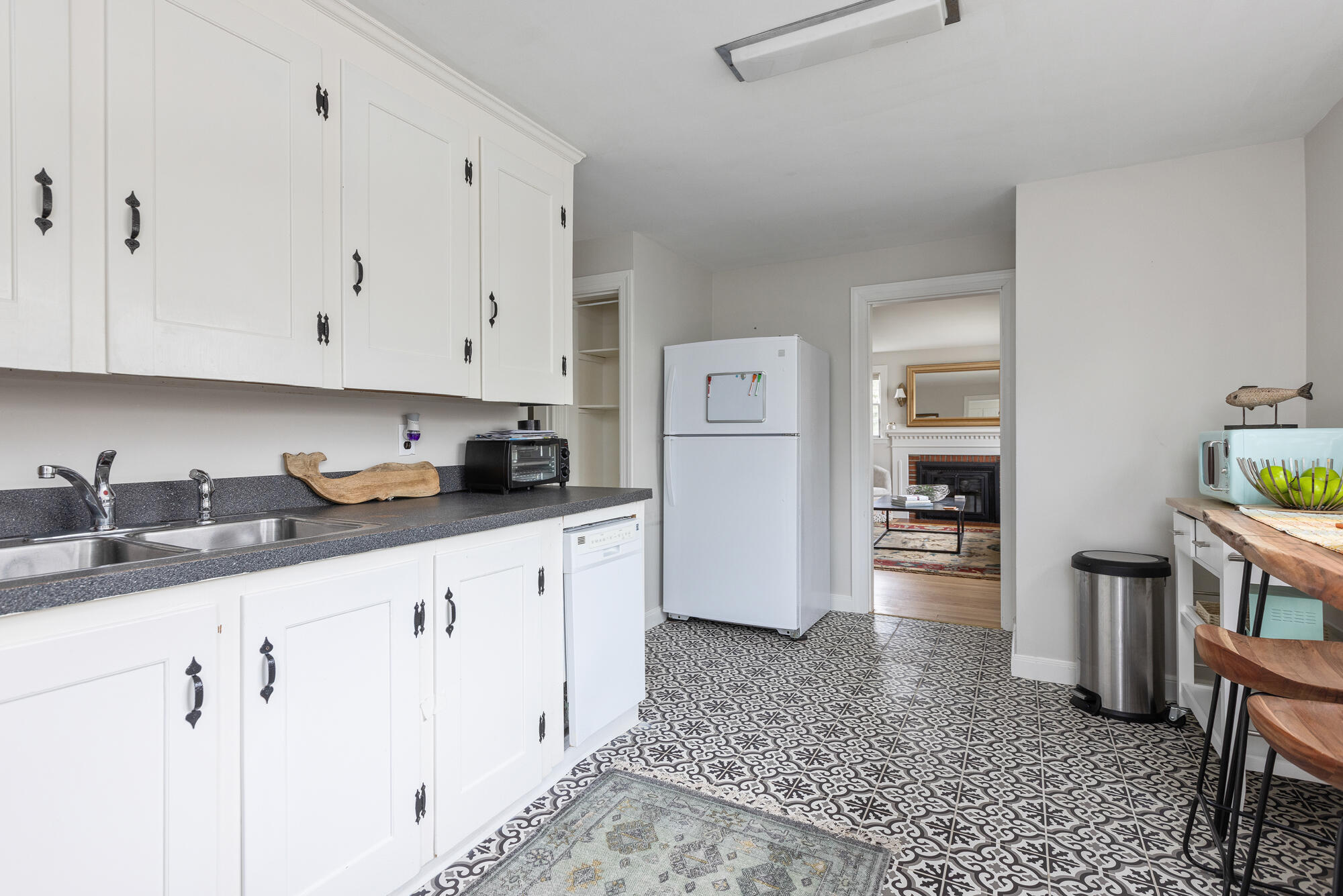 86 Kaler Road South Portland, ME 04106 - Photo 10 of 30 7Y3A3744-2-Edit