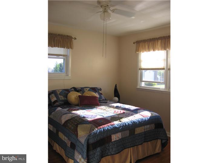 602 Jamestown Road Beverly, NJ 08010 - Photo 8 of 10 Gallery Image 8
