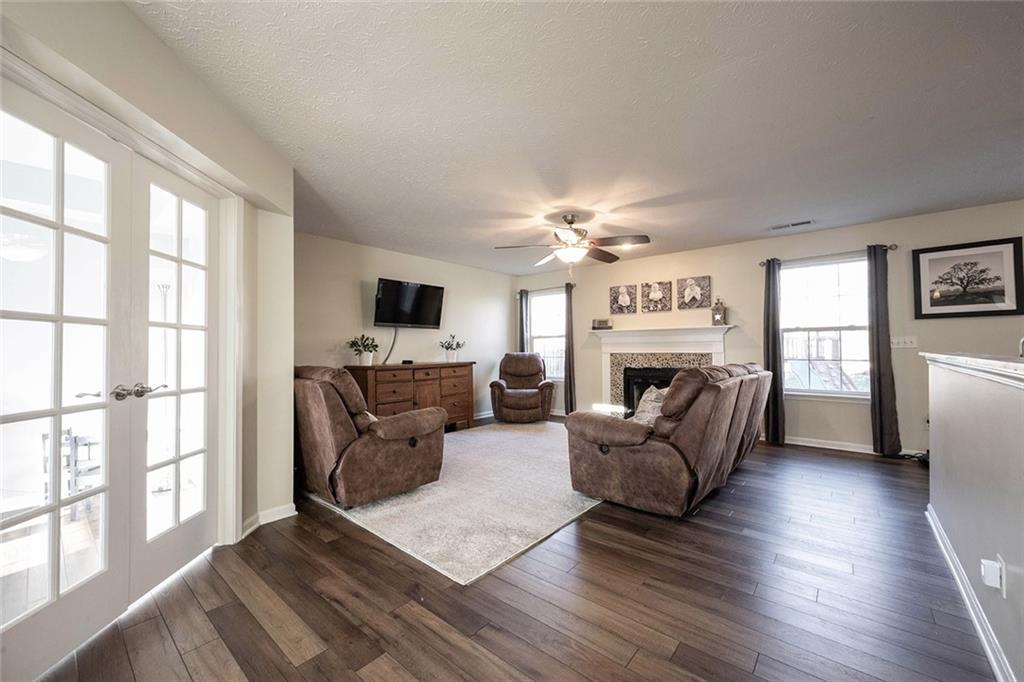 11190 Timberview Drive Fishers, IN 46037 - Photo 23 of 58 Gallery Image 23