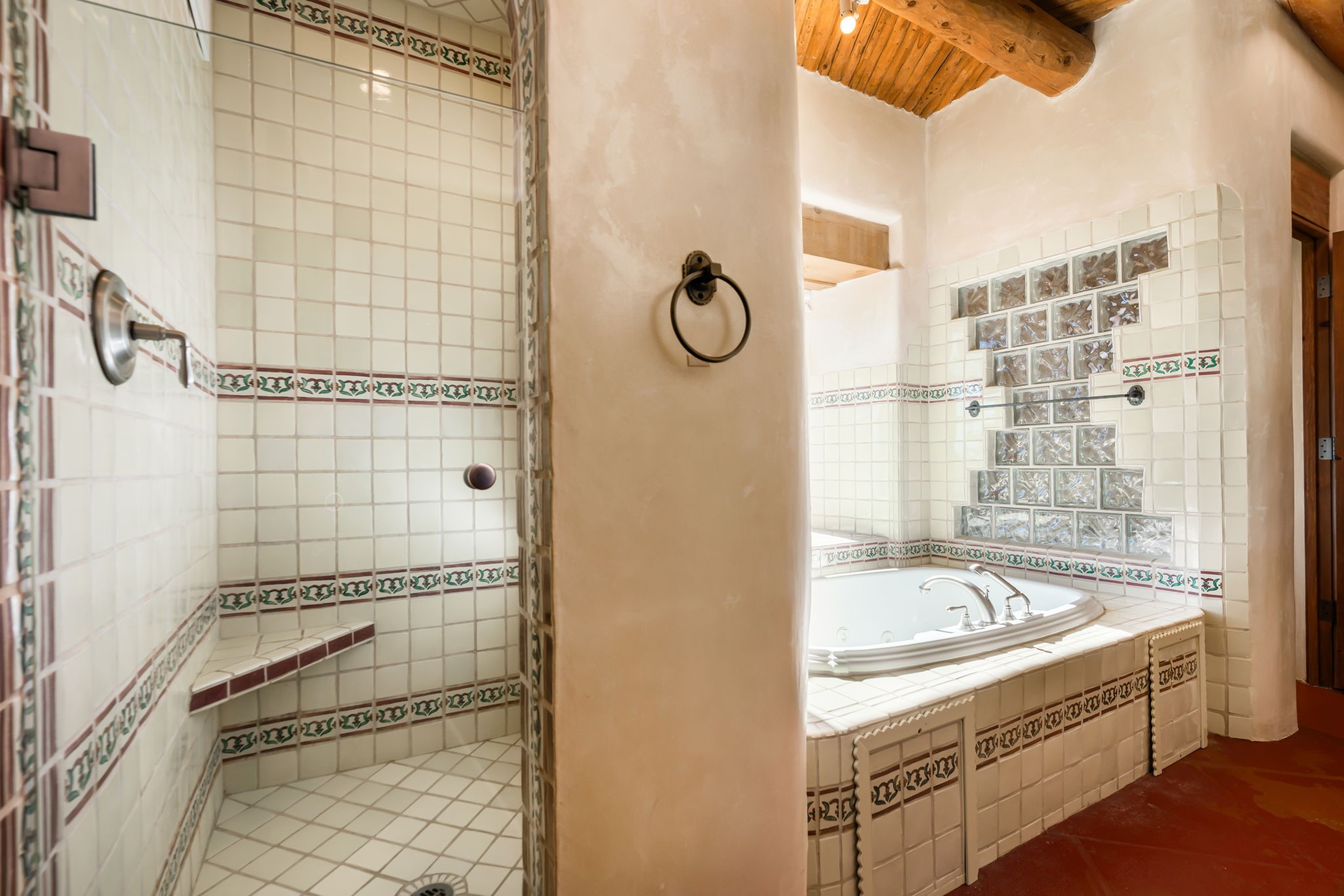 10 Antigua Road Santa Fe, NM 87508 - Photo 26 of 57 Shower and tub in primary bath