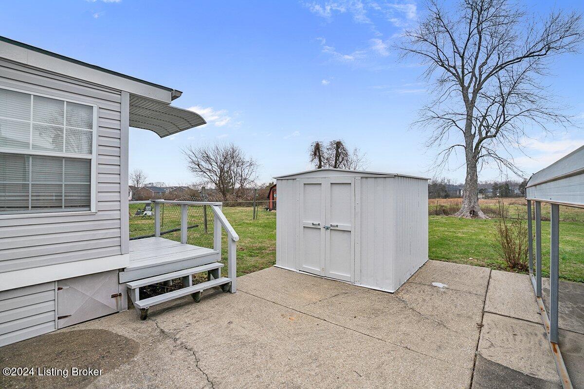 7315 Mt Washington Road Louisville, KY 40229 - Photo 25 of 29 7314-30