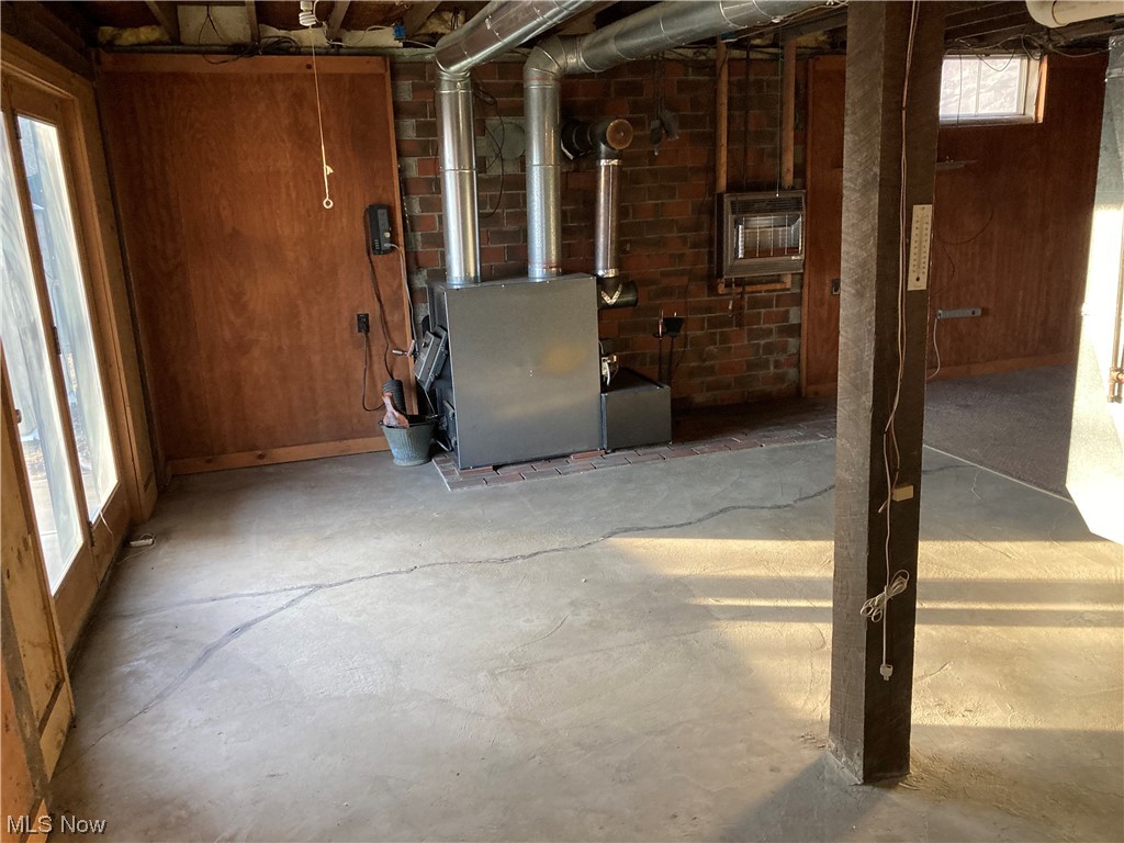 3208 Folsam Road Northwest Carrollton, OH 44615 - Photo 10 of 14