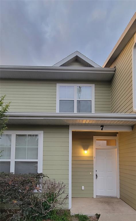 1561 Northwest 29 Road, Unit 7 Gainesville, FL 32605 - Photo 1 of 32