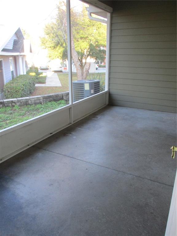 1561 Northwest 29 Road, Unit 7 Gainesville, FL 32605 - Photo 31 of 32