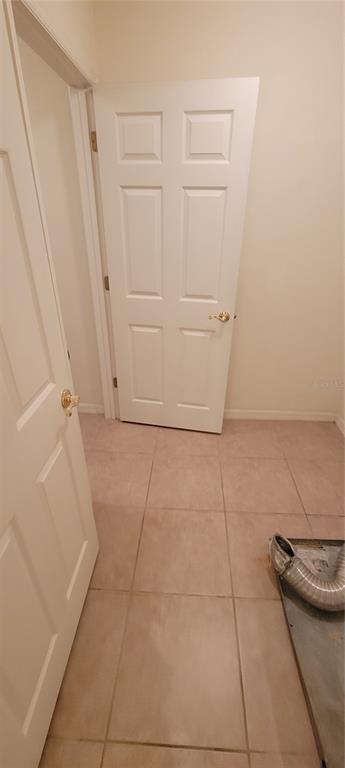 1561 Northwest 29 Road, Unit 7 Gainesville, FL 32605 - Photo 32 of 32