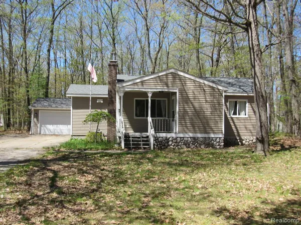 $255,000 | 105 Black Squirrel Court, Roscommon, MI 48653