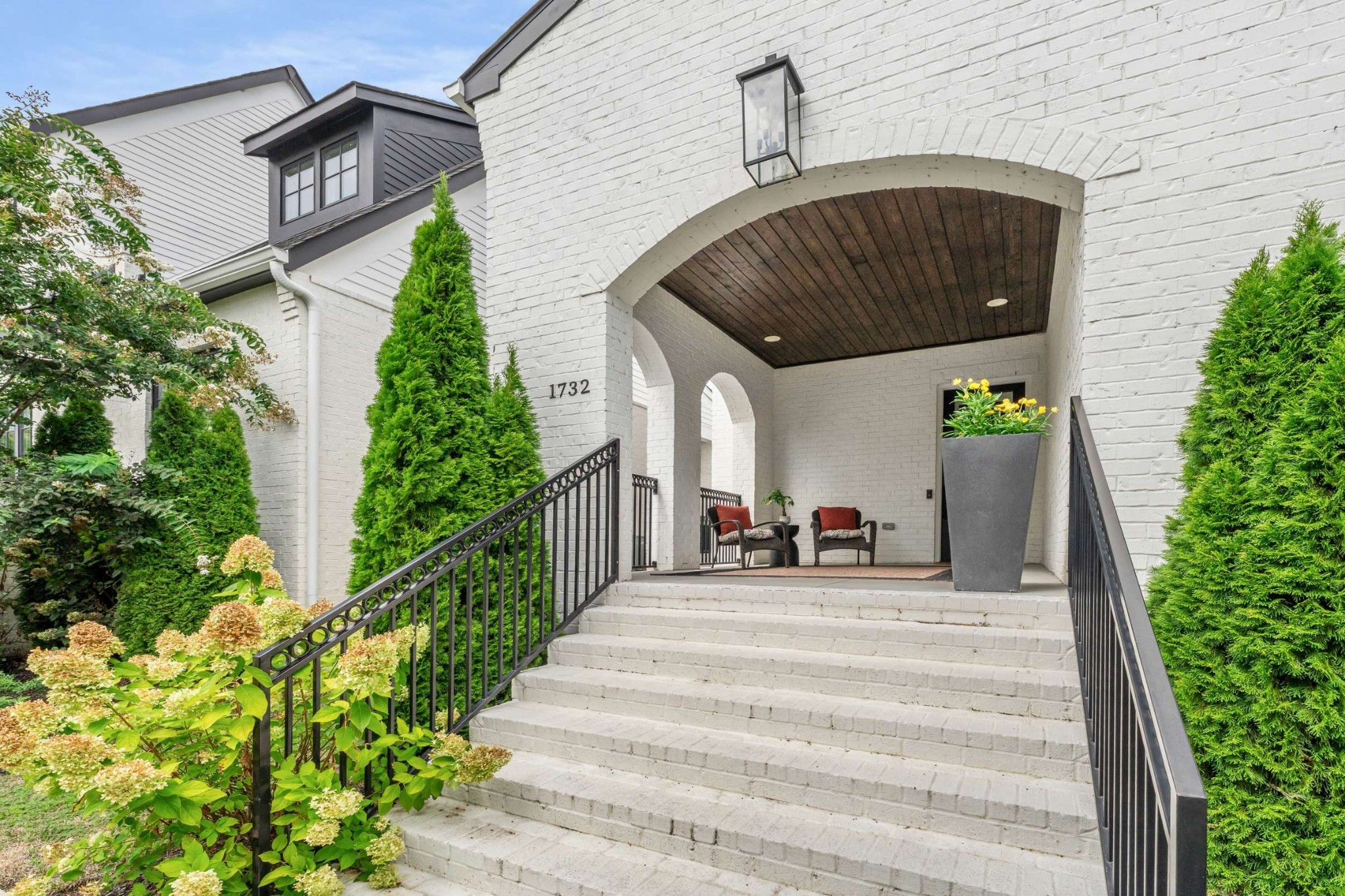 1732 Glen Echo Road Nashville, TN 37215 - Photo 3 of 66