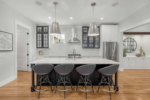 $1,925,000 | 1732 Glen Echo Road, Nashville, TN 37215