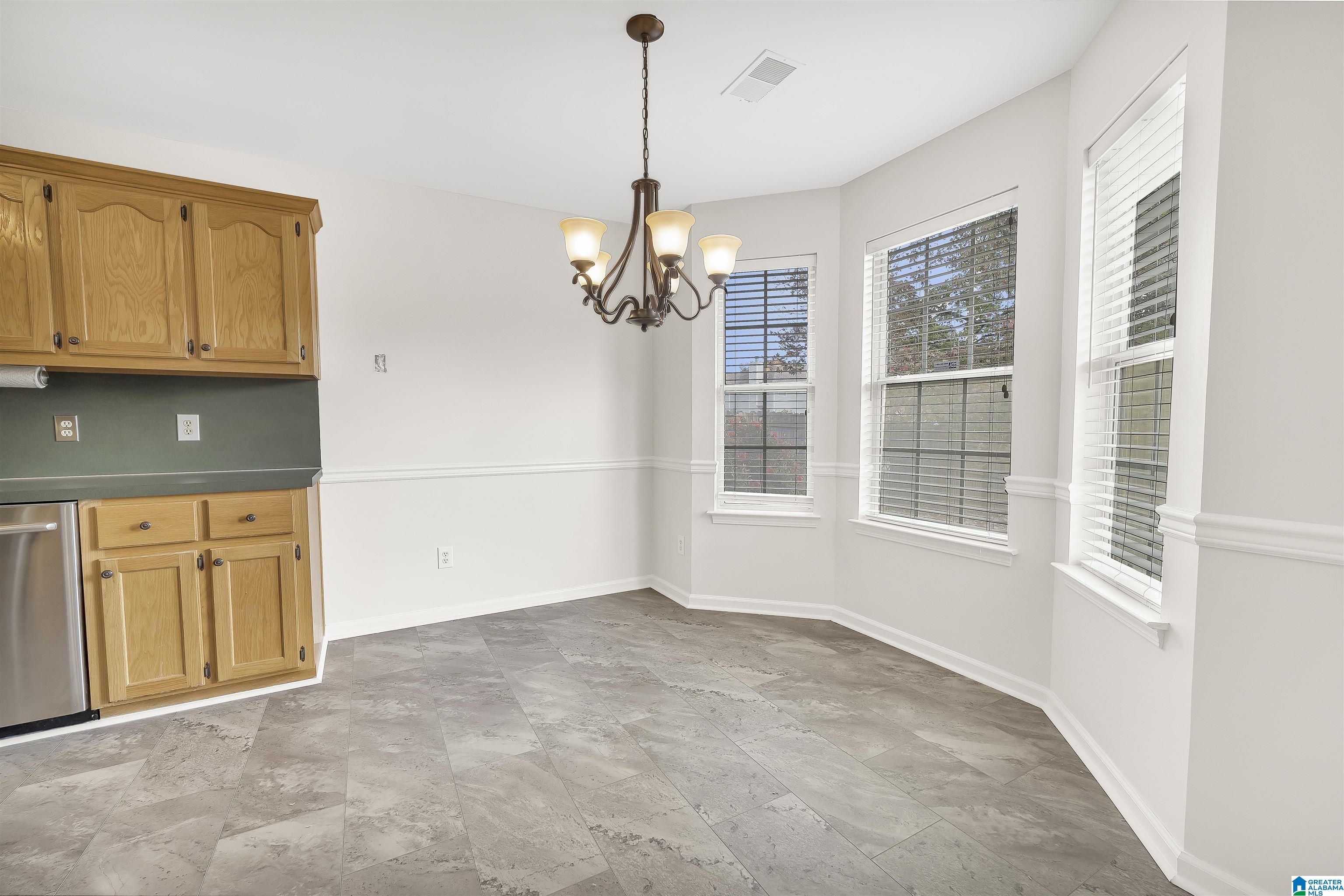 8007 Rockhampton Circle Helena, AL 35080 - Photo 10 of 38