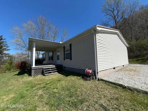 $189,900 | 1896 Branam Hill Road, Jellico, TN 37762