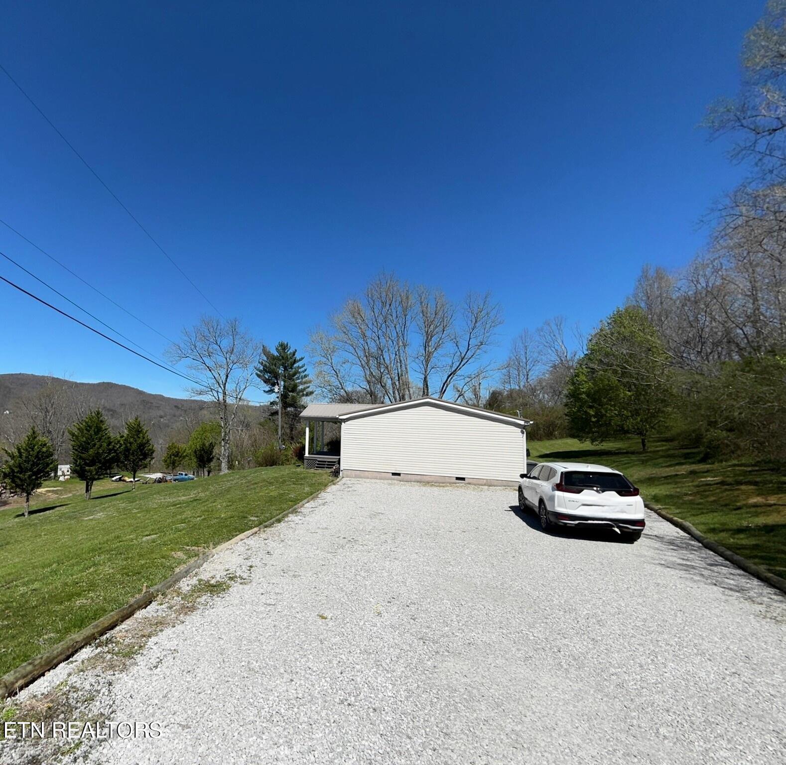 1896 Branam Hill Road Jellico, TN 37762 - Photo 38 of 38 IMG_3544