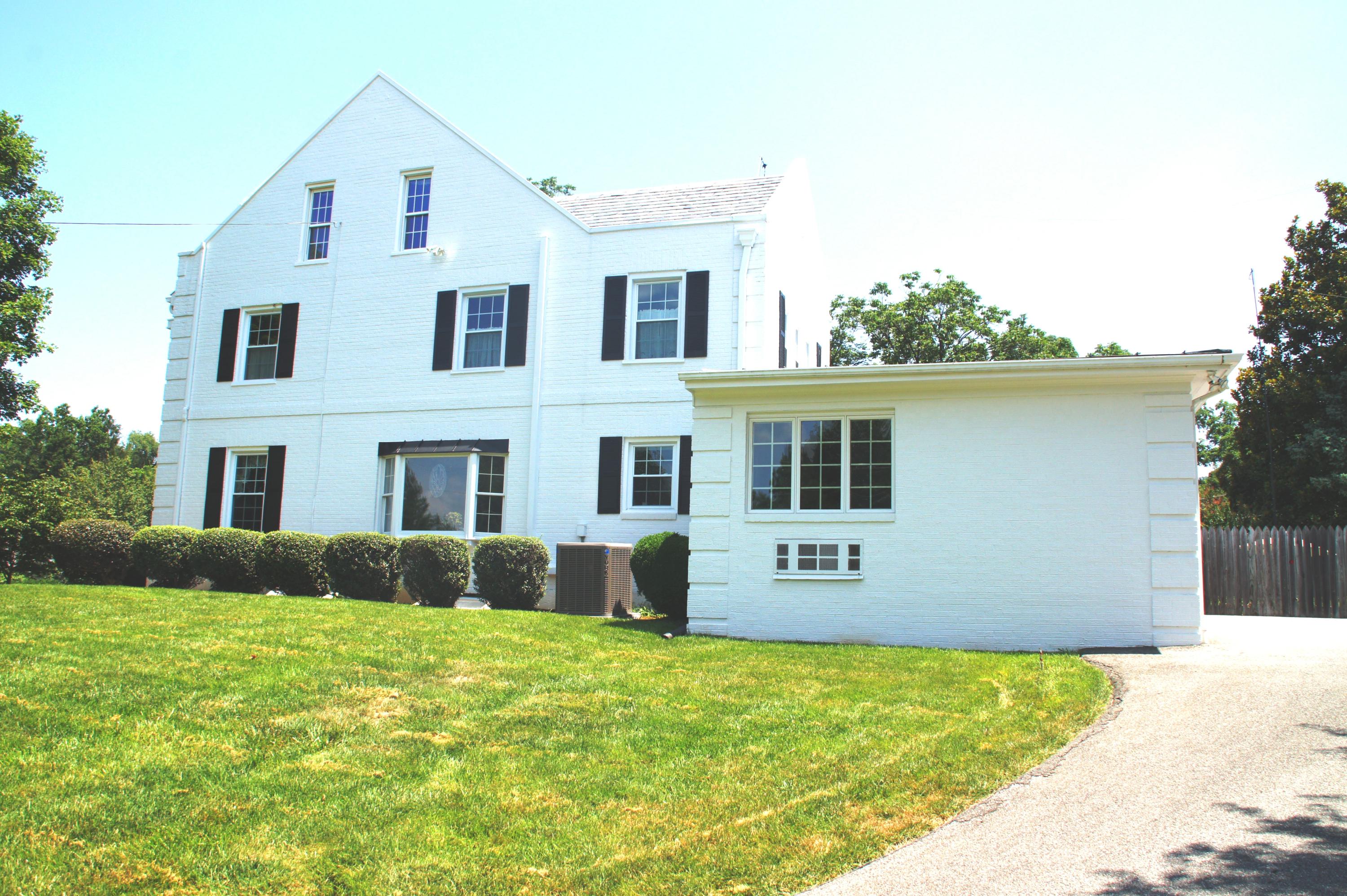 1640 Persinger Road Southwest Roanoke, VA 24015 - Photo 26 of 63 Side View