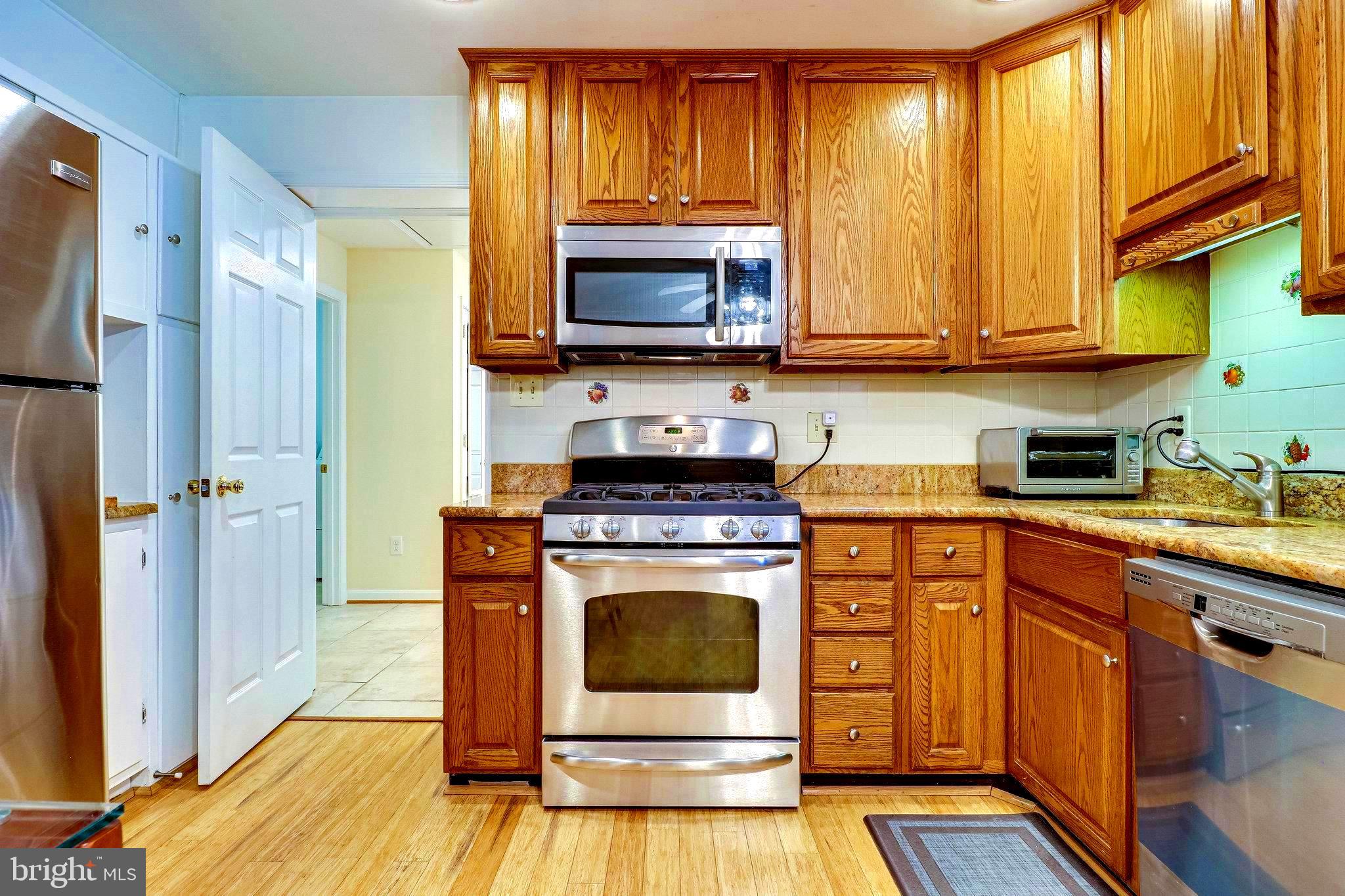5213 Light Street Springfield, VA 22151 - Photo 6 of 31