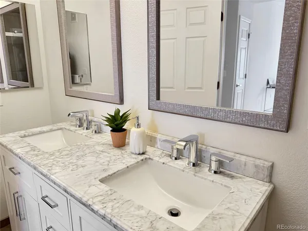 $400,000 | 4875 South Balsam Way, Unit 10101, Littleton, CO 80123