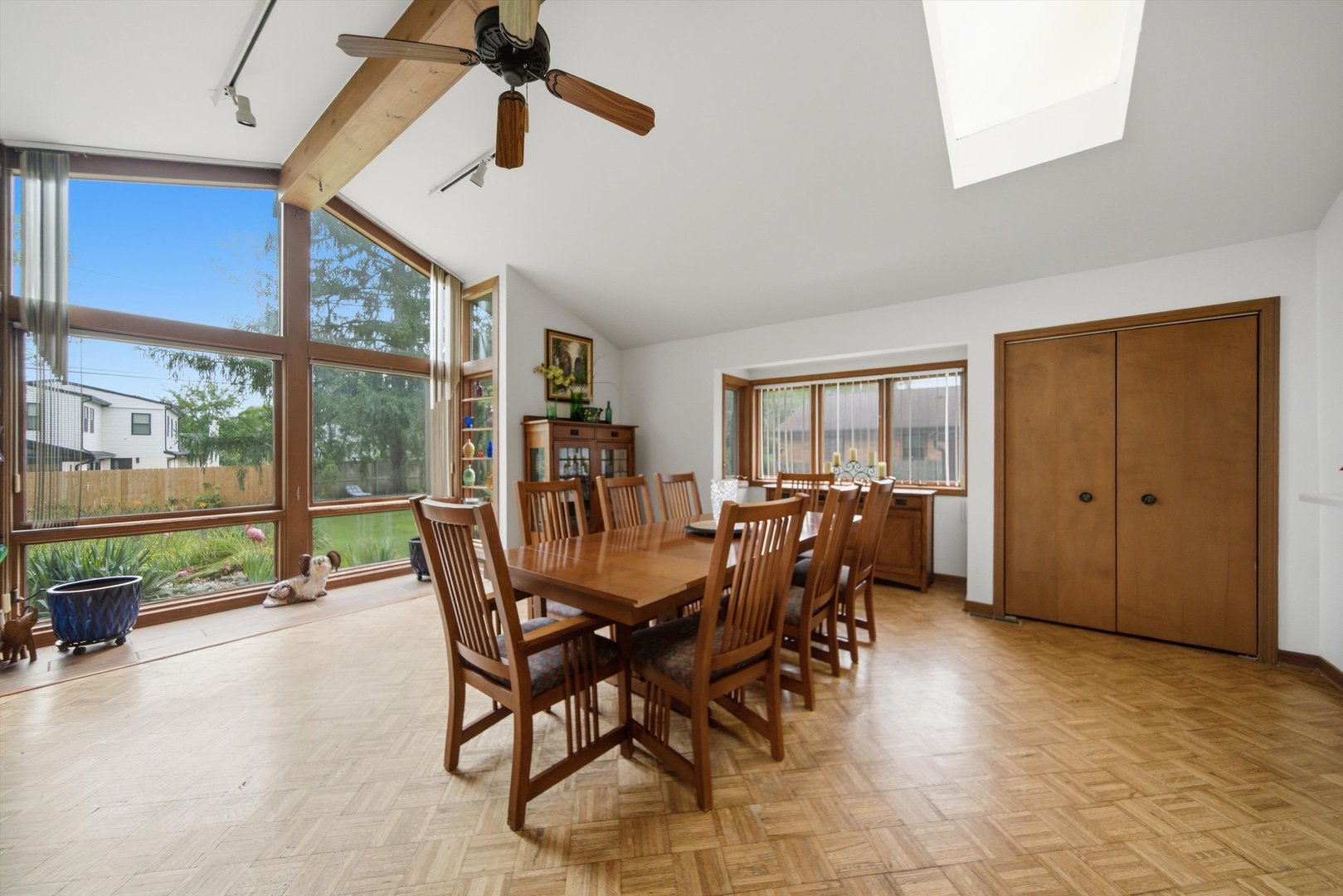 567 North Happ Road Northfield, IL 60093 - Photo 9 of 52 Gallery Image 9